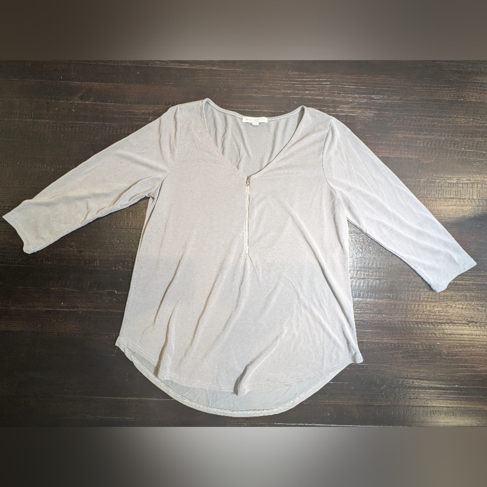 Green Envelope Gray Women's Shirt